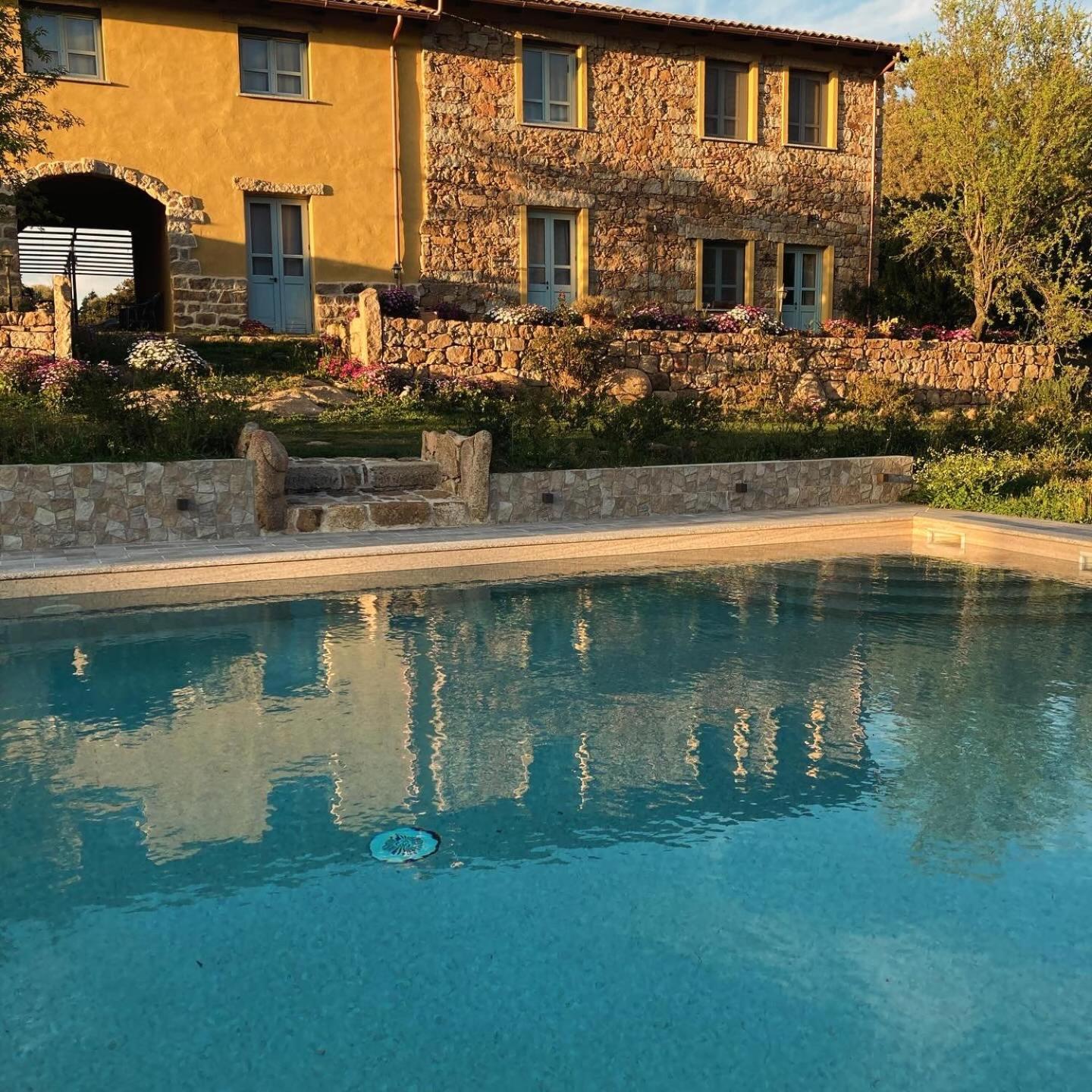 Agriturismo Is Conchisceddas Gonnosfanàdiga Exterior foto